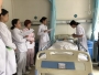 跌倒/坠床重在预防，康复科医护齐演练