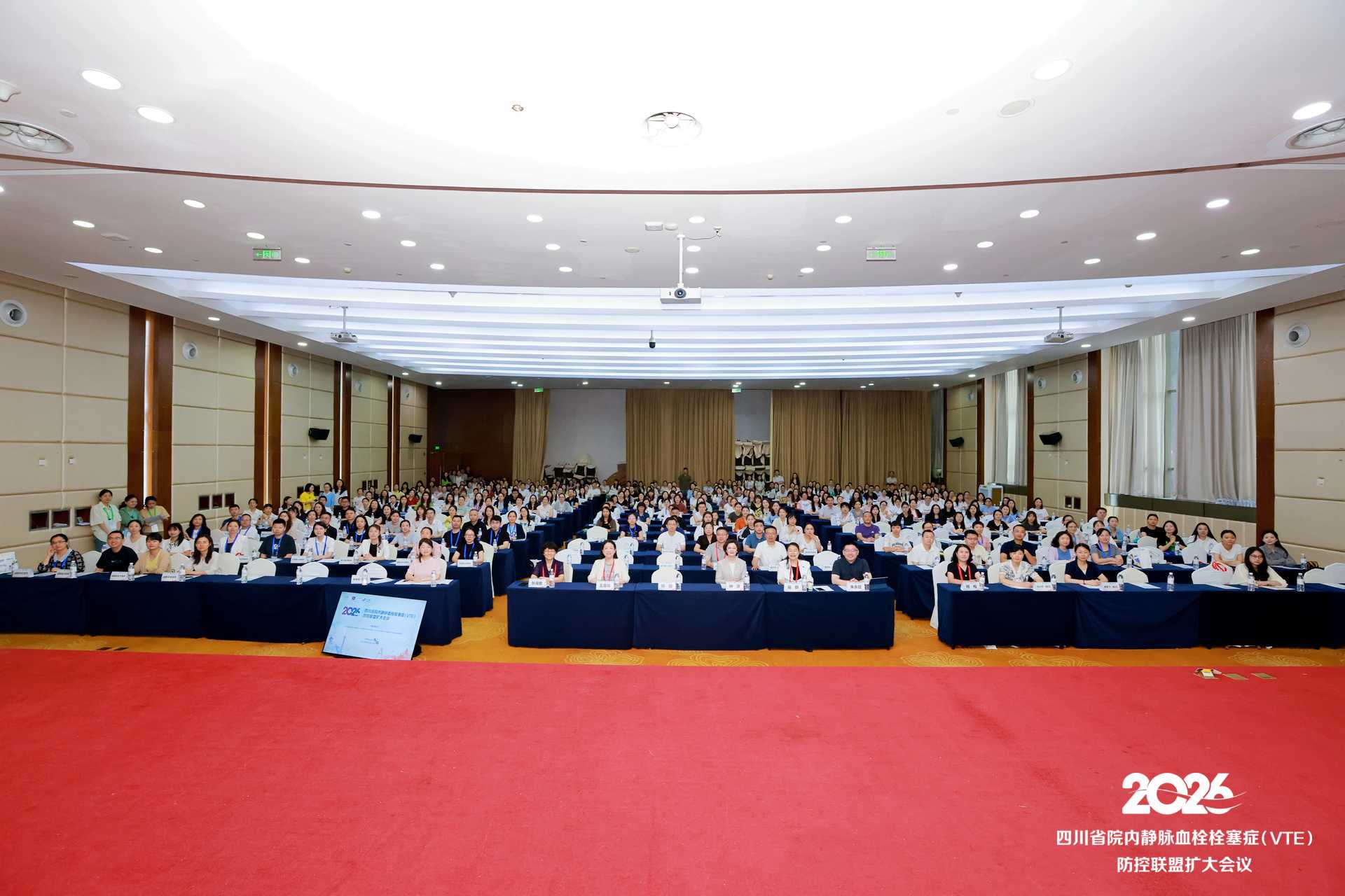 0d5b1bab4d74ad0476bfb110fdad6b69.jpg