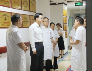 通用技术环球医疗党委委员、纪委书记沙述茂赴五冶医院调研指导